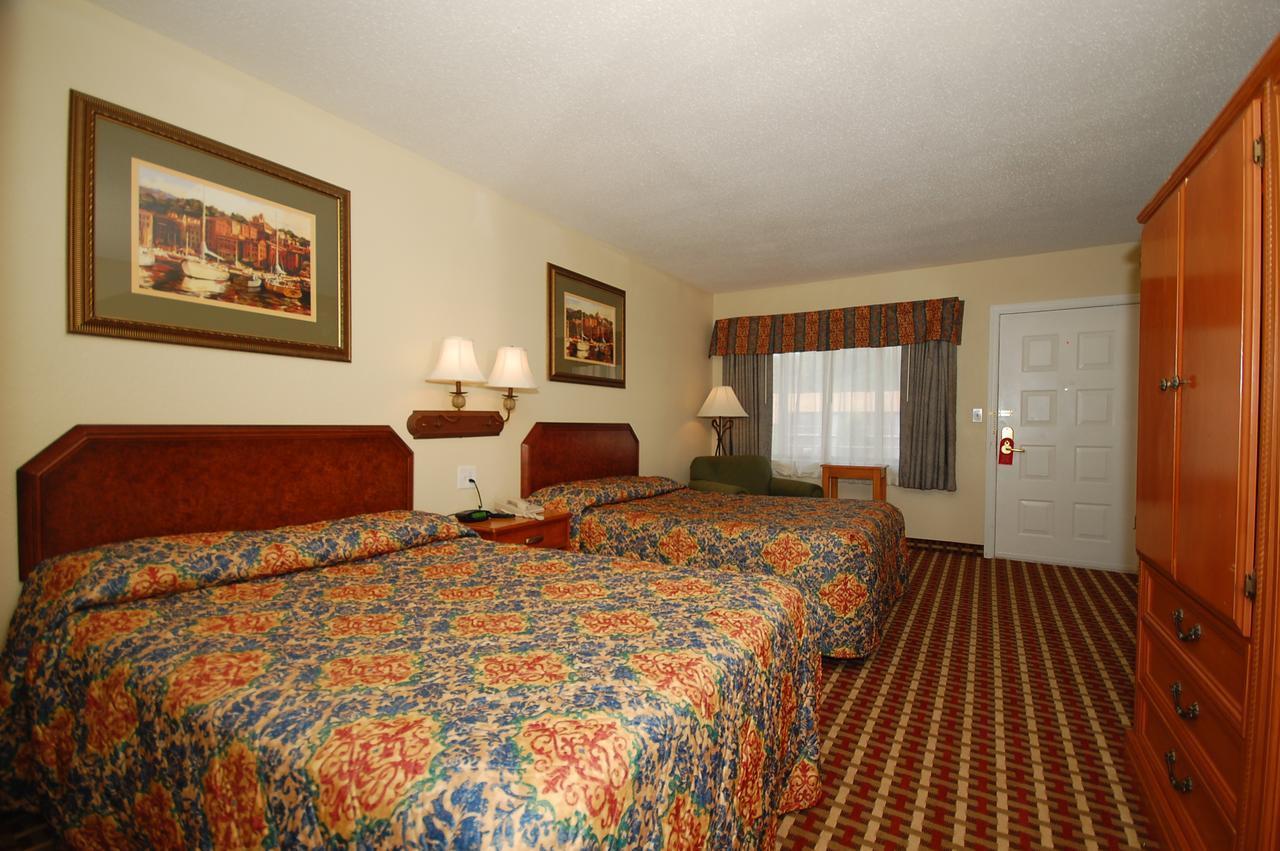 Millville Motorsports Inn And Suites Cameră foto